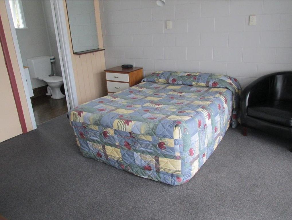 Camberley Court Motel Hastings Room photo