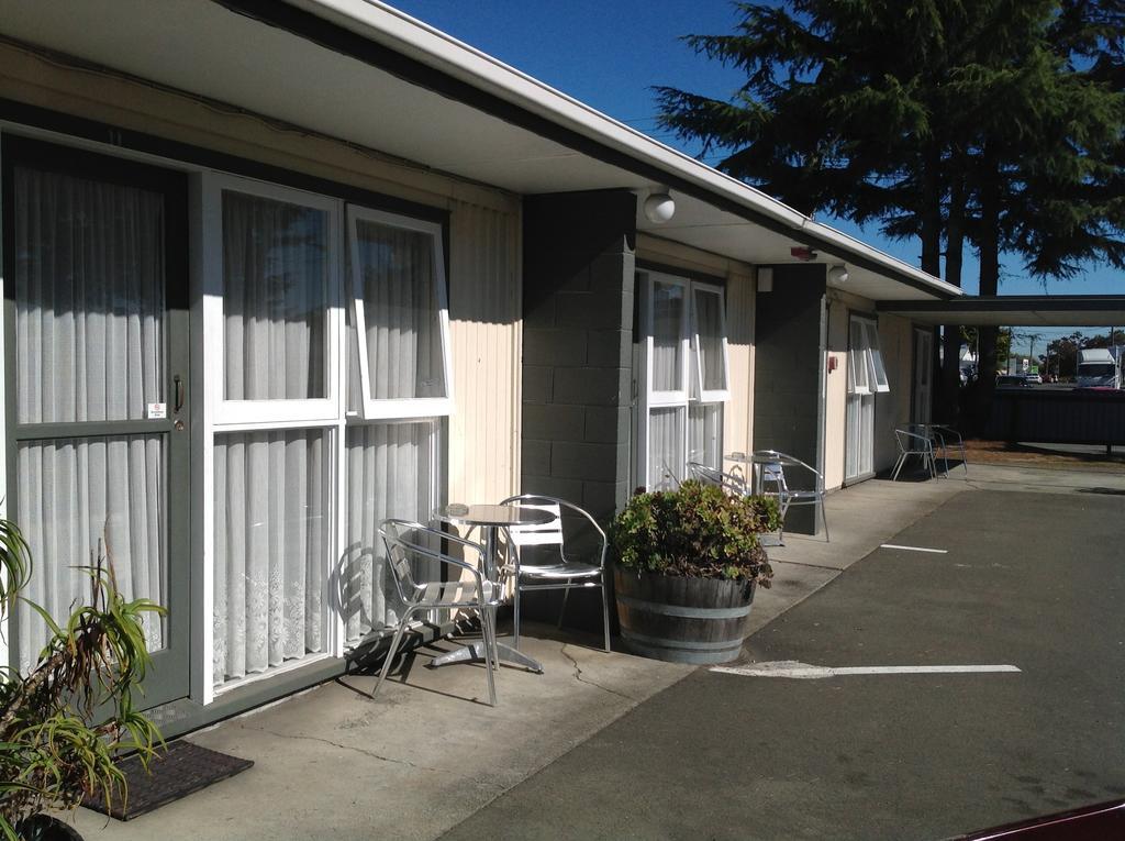 Camberley Court Motel Hastings Exterior photo